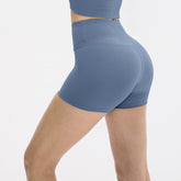 Sportshorts mit hoher Taille